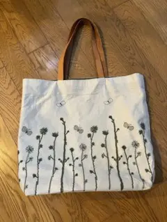 ハンドメイド　ミナペルホネン　choucho noppala バッグのサムネイル