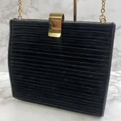 MEDA メダ 本革 レザー チェーン ショルダーバッグのサムネイル