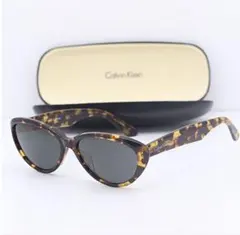 美品カルバンクラインCalvin Klein サングラス べっ甲柄 ケース付のサムネイル