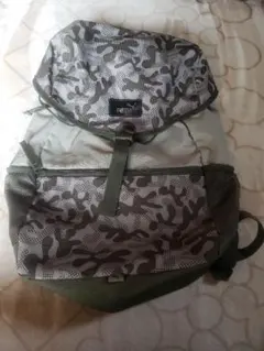 PUMAリュック値下げ中