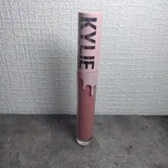 KYLIE JENNER Matte Liquid Lipstick 808