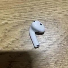 Apple Airpods 第4世代　左　左耳　左側