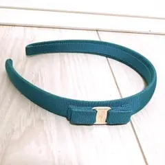 Salvatore Ferragamo フェラガモ カチューシャ グリーン - メルカリ