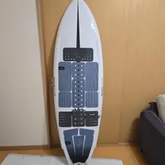 塩*二様 ⭐︎美品⭐︎starboard 2026モデル ツインフィン - メルカリ