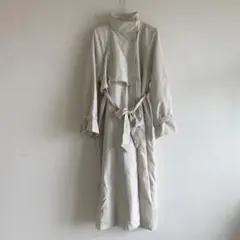 スプリングコート　アイボリー　ロングコート　トレンチコート