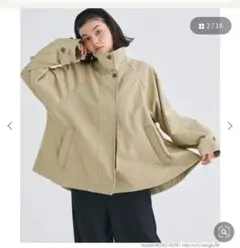 coca　トレンチ　ショート　Aライン　フレアスタンドカラーコートのサムネイル