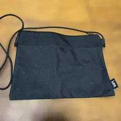 サコッシュのサムネイル