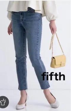 fifth　フィフス　カットオフスリムストレートダメージデニムのサムネイル