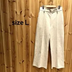 パンツ　ストレート　センターライン　ウエストゴム　ポケット付き　ベージュ系