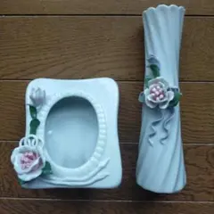 陶器製 花の装飾 フォトフレーム 花瓶 2点セット