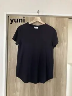 yuni シンプル黒半袖Tシャツ　ラウンドヘム　フリーサイズのサムネイル