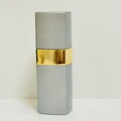 CHANEL シャネル N°19　オードトワレ　ヴァポリザター　50ml