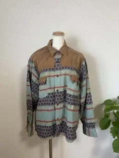 ネイティブ柄 シャツ
