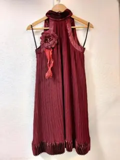 バックリボンがかわいい！総プリーツドレス　結婚式・二次会 美品