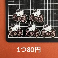 ヒョウ柄　リボン　キティ　ビーズ