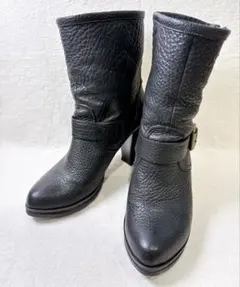 Item thumbnail for item c4ebb253-e7d0-46f7-b6a9-2b23db9dbd54