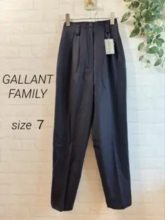 【ガレットファミリー】 タグ付き◆ ウール テーパードパンツ (7号) 濃紺