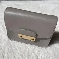 FURLA グレー ショルダーバッグ メトロポリス