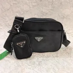 PRADA Re-Nylon ショルダーバッグ ブラックのサムネイル