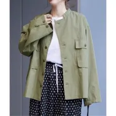 美品】23ss スピックアンドスパン コットンノーカラー金ボタンブルゾン