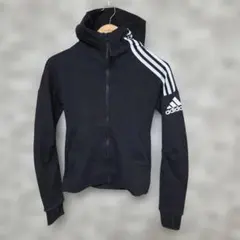 adidas ジップアップパーカー ブラックのサムネイル
