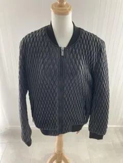 ブラック キルティングボンバージャケット