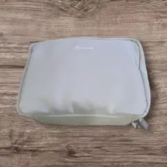 ​新品 大容量＆多機能トラベルポーチ 撥水加工 化粧品/小物収納に最適