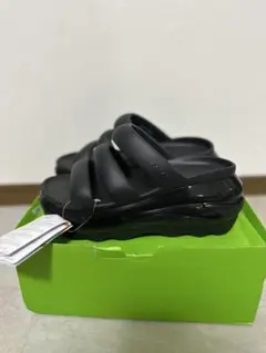 クロックス　メガクラッシュ　トリプルストラップ　24センチ