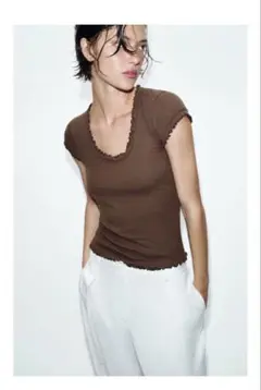 ZARA リネン混ショートスリーブTシャツのサムネイル