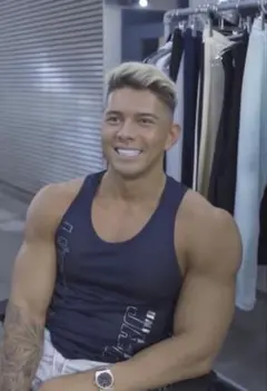 美品　LYFT リフト　メッシュ　タンクトップ　ネイビー M エドワード加藤着用