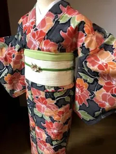 ウール着物　単衣　黒とカラフル牡丹❤️手縫いのサムネイル