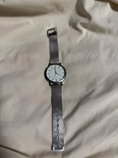 メッシュベルト 腕時計 シルバー クォーツ