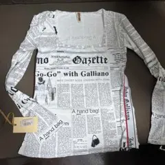 2026年最新】john galliano ニュースペーパーの人気アイテム - メルカリ