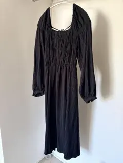 w closet 黒　ワンピースのサムネイル