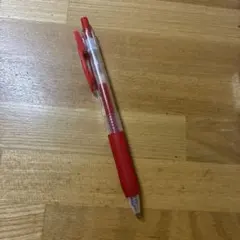 sarasa赤ボールペン（イケメン使用）