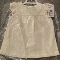 ユニクロ　フリルトップス