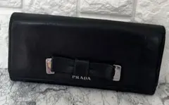 美品 PRADA プラダ レザー リボン ブラック×ベージュ バイカラー 長財布のサムネイル