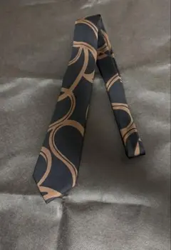 FRANCO BASSI パターン　ネクタイ