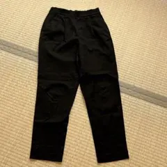 ズボン　黒　ブラック　グローバルワーク