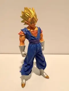 ドラゴンボール フィギュア 超サイヤ人ベジット ハイクオリティキーホルダー