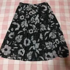 美品　自由区グリーンスカートのサムネイル