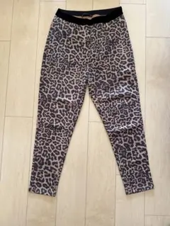 ZARA！レオパレードレギンスパンツ　Lサイズ