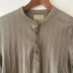 【女性にも！】Banana Republic ヘンリーネック ロングTシャツ