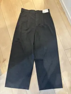 ユニクロ　ハイウエストタックワイドパンツ　XL