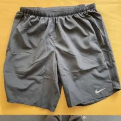 ナイキ チャレンジャー メンズ ランニングショートパンツ（インナー付き
