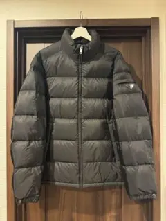 PRADA ブラック ダウンジャケット