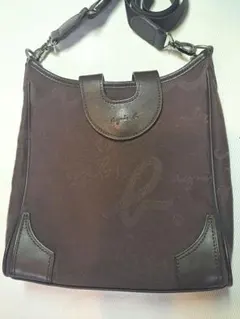 agnes b. ブラウン ショルダーバッグ