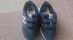 ニューバランス スニーカー