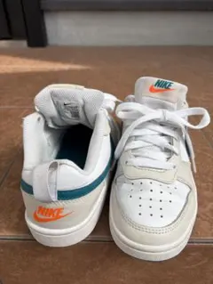 NIKE スニーカー BQ5448-017 23cm