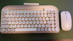 ワイヤレスキーボード マウスセット　最終処分品